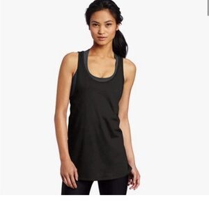 Beyond yoga active top